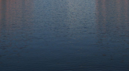 Lac d'un bleu profond